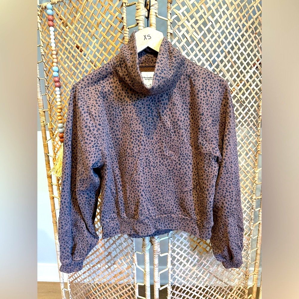 Abercrombie soft AF sweatshirt